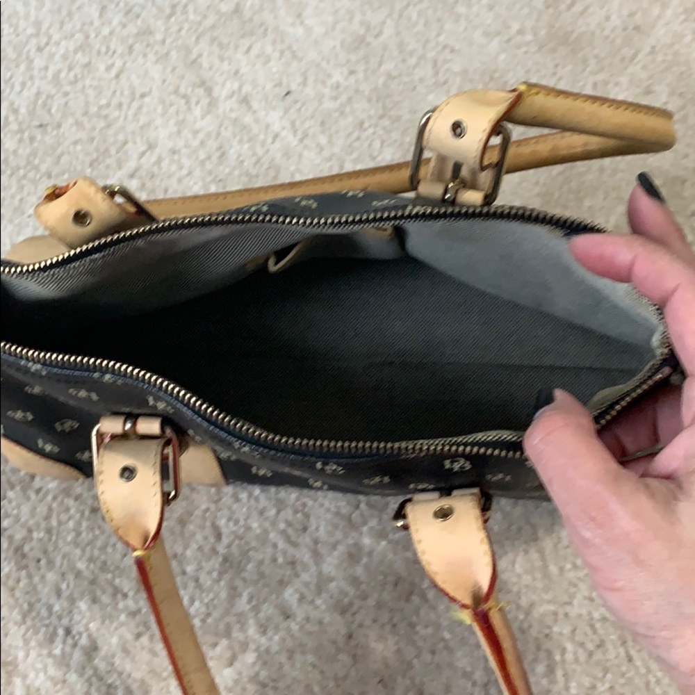 Bag - Picture 2 of 2